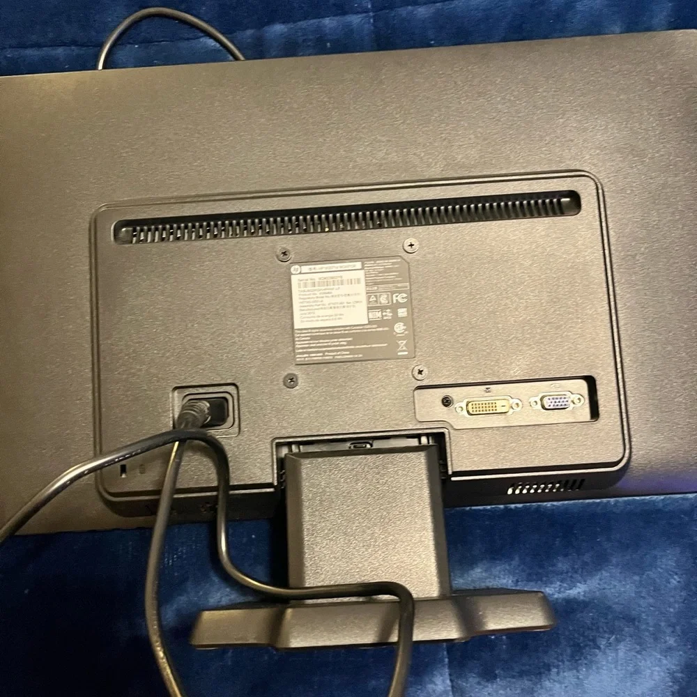 HP 20” computer monitor, gently used, works great
